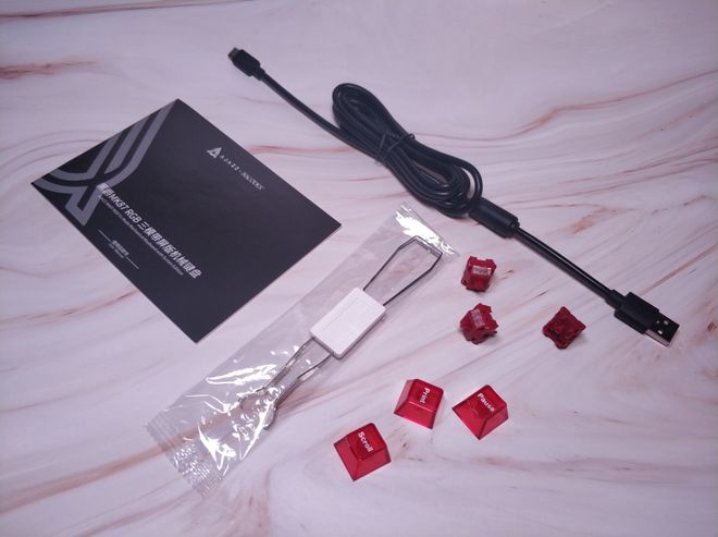 不贵手感好：黑爵MK87无线游戏机械键盘j9九游会真人第一品牌三模屏显颜值高好用(图2)