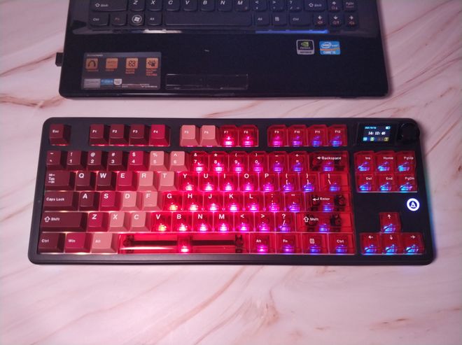 不贵手感好：黑爵MK87无线游戏机械键盘j9九游会真人第一品牌三模屏显颜值高好用(图5)